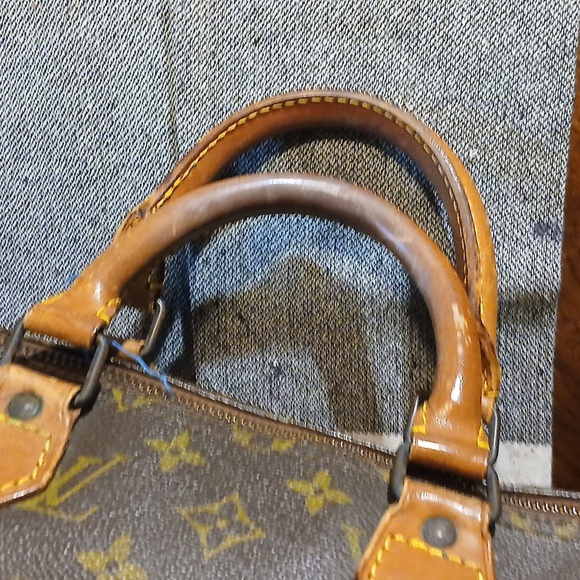 Louis Vuitton Brown and Tan Monogram Bag - Picture 11 of 16